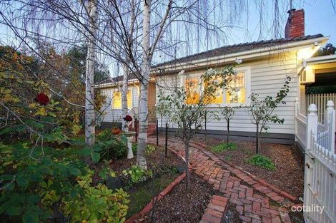 37 Highton St, Ringwood East, VIC 3135
