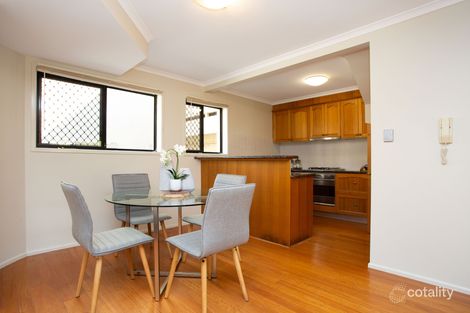 Property photo of 4/32 Sisley Street St Lucia QLD 4067