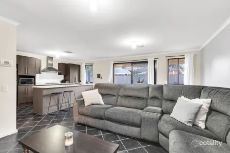 Property photo of 37 Monterey Drive Munno Para West SA 5115