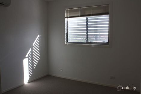 Property photo of 31 Loder Street Biggera Waters QLD 4216