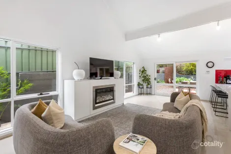 Property photo of 12 The Glen Athelstone SA 5076