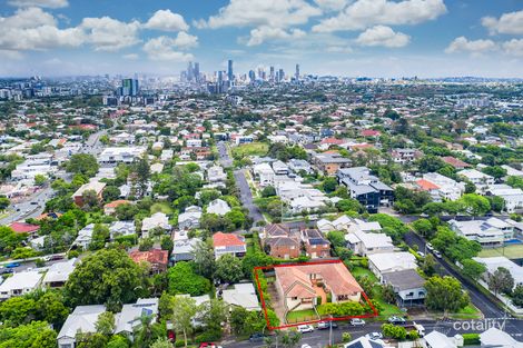Property photo of 1/56 Sackville Street Greenslopes QLD 4120