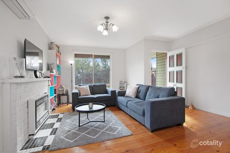 Property photo of 10 Evans Crescent Reservoir VIC 3073