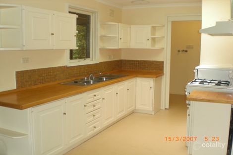 Property photo of 9 Nugent Street Monbulk VIC 3793