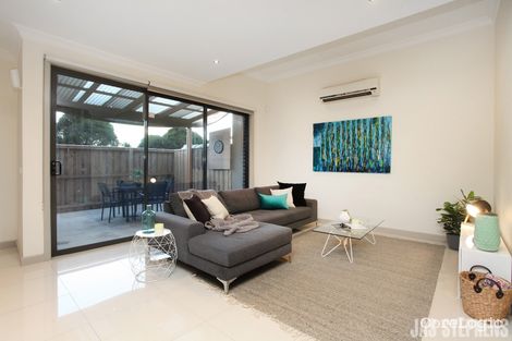 Property photo of 3/13 Winston Street Maidstone VIC 3012