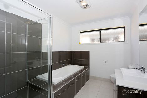 Property photo of 29 Leyland Drive Narre Warren South VIC 3805