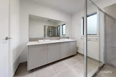 Property photo of 17 Jasmine Street Bunyip VIC 3815