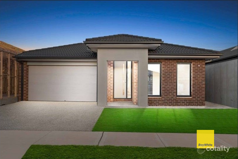 41 Plimsoll St, Mickleham, VIC 3064