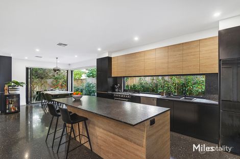 Property photo of 3/13 Banyule Road Rosanna VIC 3084