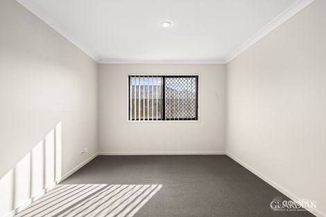 Property photo of 44 Wunburra Circle Pacific Pines QLD 4211