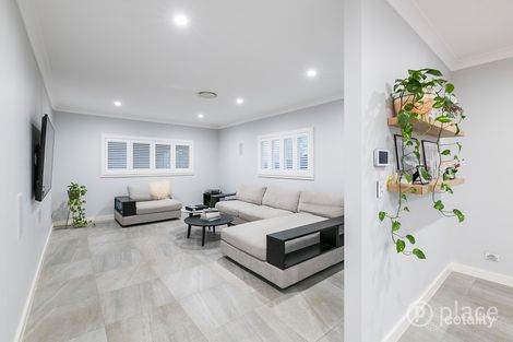 Property photo of 77 Raven Street Camp Hill QLD 4152