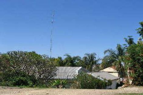 4 Kananook Cres, Belmont North, NSW 2280