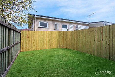 27 Wellington St, Brassall, QLD 4305