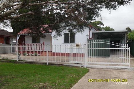 17 Eton St, Fairfield, NSW 2165