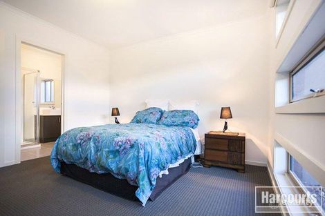 Property photo of 3 Maya Street Pakenham VIC 3810