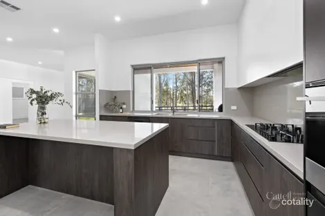 Property photo of 14 Treesbank Place Nulkaba NSW 2325