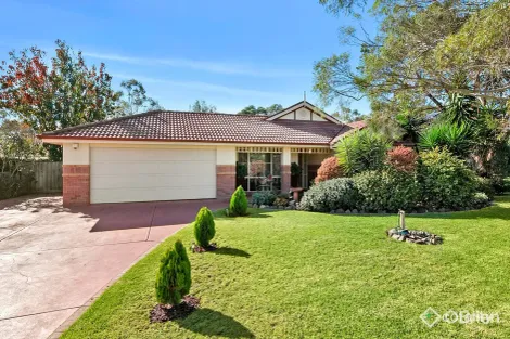Property photo of 2 Black Wattle Place Somerville VIC 3912