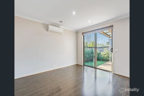 Property photo of 32 Kosciuszko Circuit Clyde VIC 3978