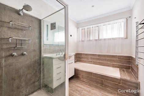 Property photo of 36 Josephine Avenue Cranbourne North VIC 3977