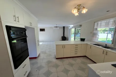 Property photo of 2 Waterhouse Street Abbotsbury NSW 2176