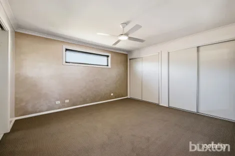 Property photo of 2/74 White Street Mordialloc VIC 3195