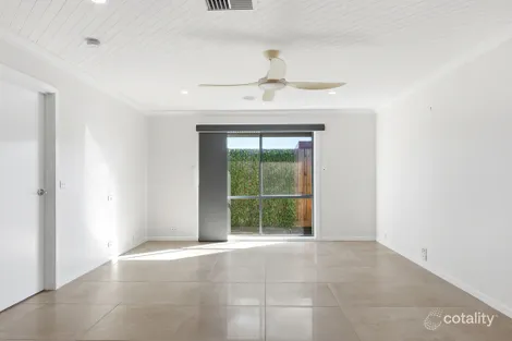 Property photo of 3 Edinburgh Court Werribee VIC 3030