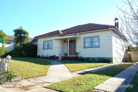 17 Moxhams Rd, Northmead, NSW 2152