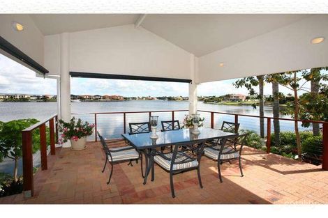 68 Port Jackson Bvd, Clear Island Waters, QLD 4226