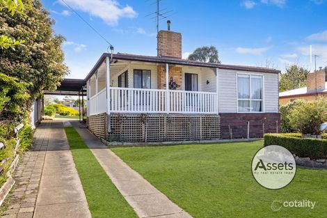 11 Kenna Ave, Hamilton, VIC 3300