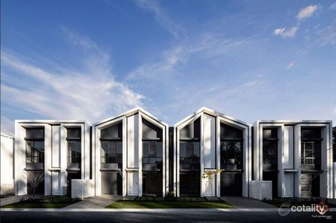 Property photo of 30/1 Residences Circuit Pimpama QLD 4209