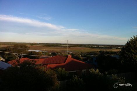 Property photo of 6 Coorong Court Ocean Grove VIC 3226