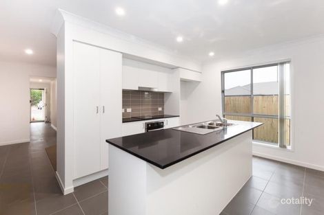 Property photo of 10 Daintree Court Park Ridge QLD 4125