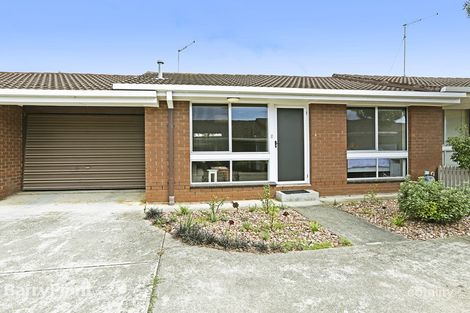 Property photo of 2/27 Rix Street Herne Hill VIC 3218