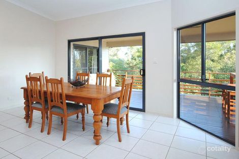 Property photo of 2 Tipuana Place Cashmere QLD 4500