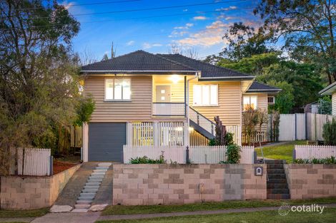 82 Nursery Rd, Holland Park West, QLD 4121