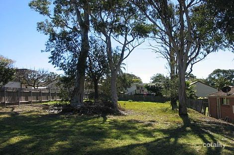 10 Barclay Ave, Mannering Park, NSW 2259