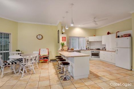 Property photo of 28 Landsborough Avenue Scarborough QLD 4020