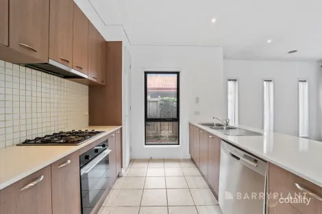 Property photo of 5 Greenhaven Terrace Berwick VIC 3806