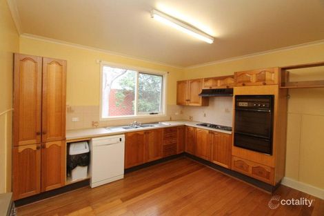 Property photo of 105 Warrenheip Street Buninyong VIC 3357
