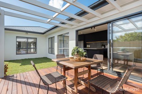 Property photo of 3 Coorabong Avenue Rosebud VIC 3939