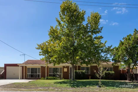 Property photo of 16 Cressida Way Camillo WA 6111