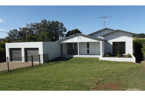 28 Hill St, Woombye, QLD 4559