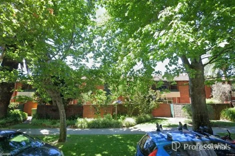 7/12 Eric St, Como, WA 6152