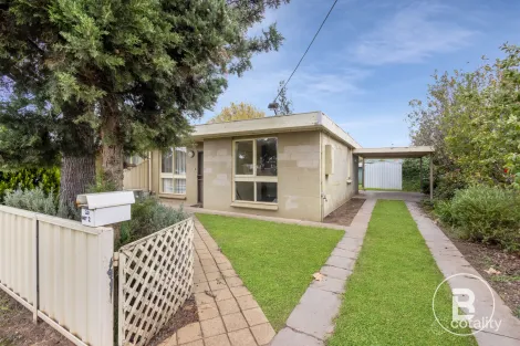 2/20 Oak St, Eaglehawk, VIC 3556