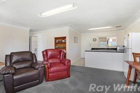 Property photo of 34 Delia Avenue Budgewoi NSW 2262