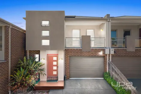 Property photo of 7 Leopold Lane Point Cook VIC 3030