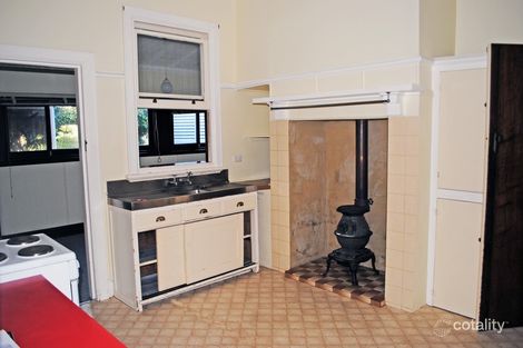 Property photo of 301 Hanlon Parade Portland VIC 3305