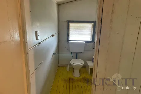 Property photo of 2 William Street Biggenden QLD 4621