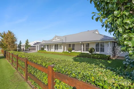 4 FLEMING ST, PITT TOWN, NSW 2756
