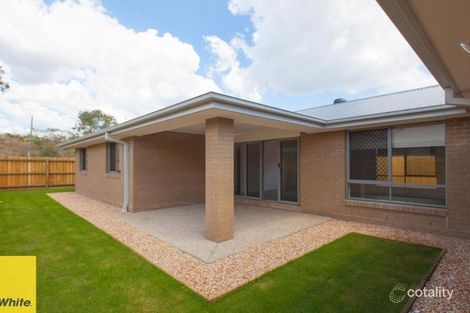 Property photo of 40 Vince Elmore Way Redbank Plains QLD 4301